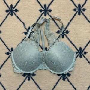 Victoria’s Secret NWOT Very Sexy Bling Strap Push Up Lace Front Close Bra